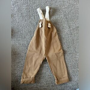 Simple folk overalls, size 6-9m